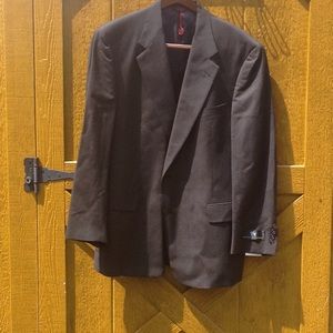 Never worn men's suit